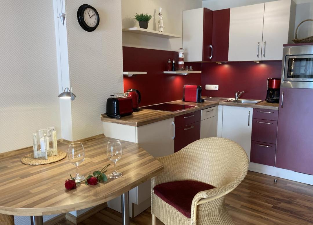 Wohnung 9 Meer-Ruhe Im Haus Stranddistel Komfortable Ferienwohnung Im 1 Og Fuer 4 Personen In 징스트 외부 사진